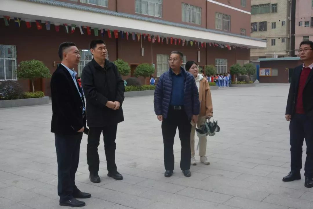 【深圳星辉实验学校】教亦有术,研评助力—薛强教授"高校课堂"专题